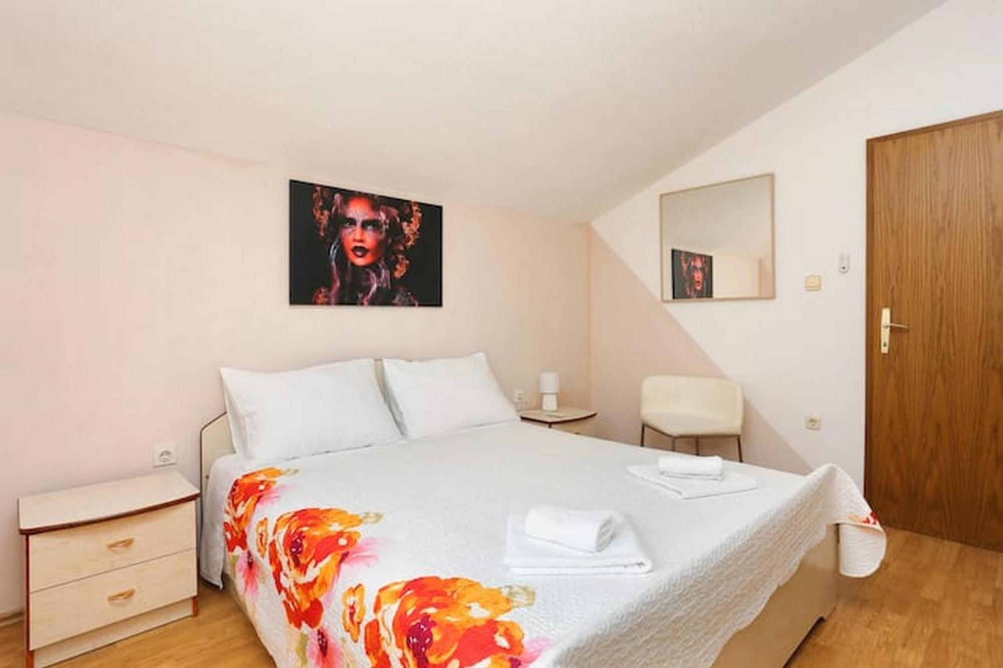 Holiday Home Mons Aureus Gornje Sitno Dış mekan fotoğraf
