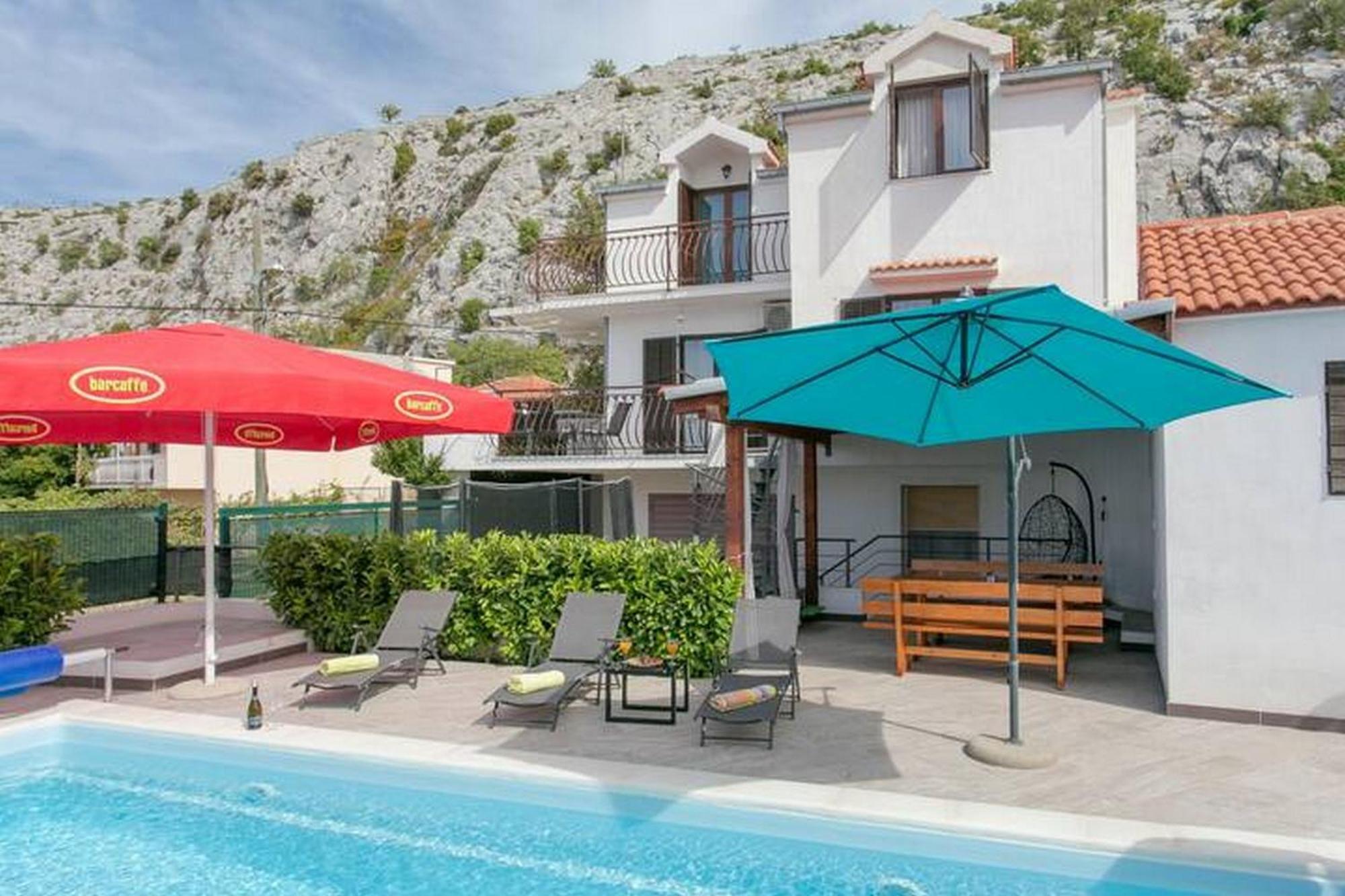 Holiday Home Mons Aureus Gornje Sitno Dış mekan fotoğraf