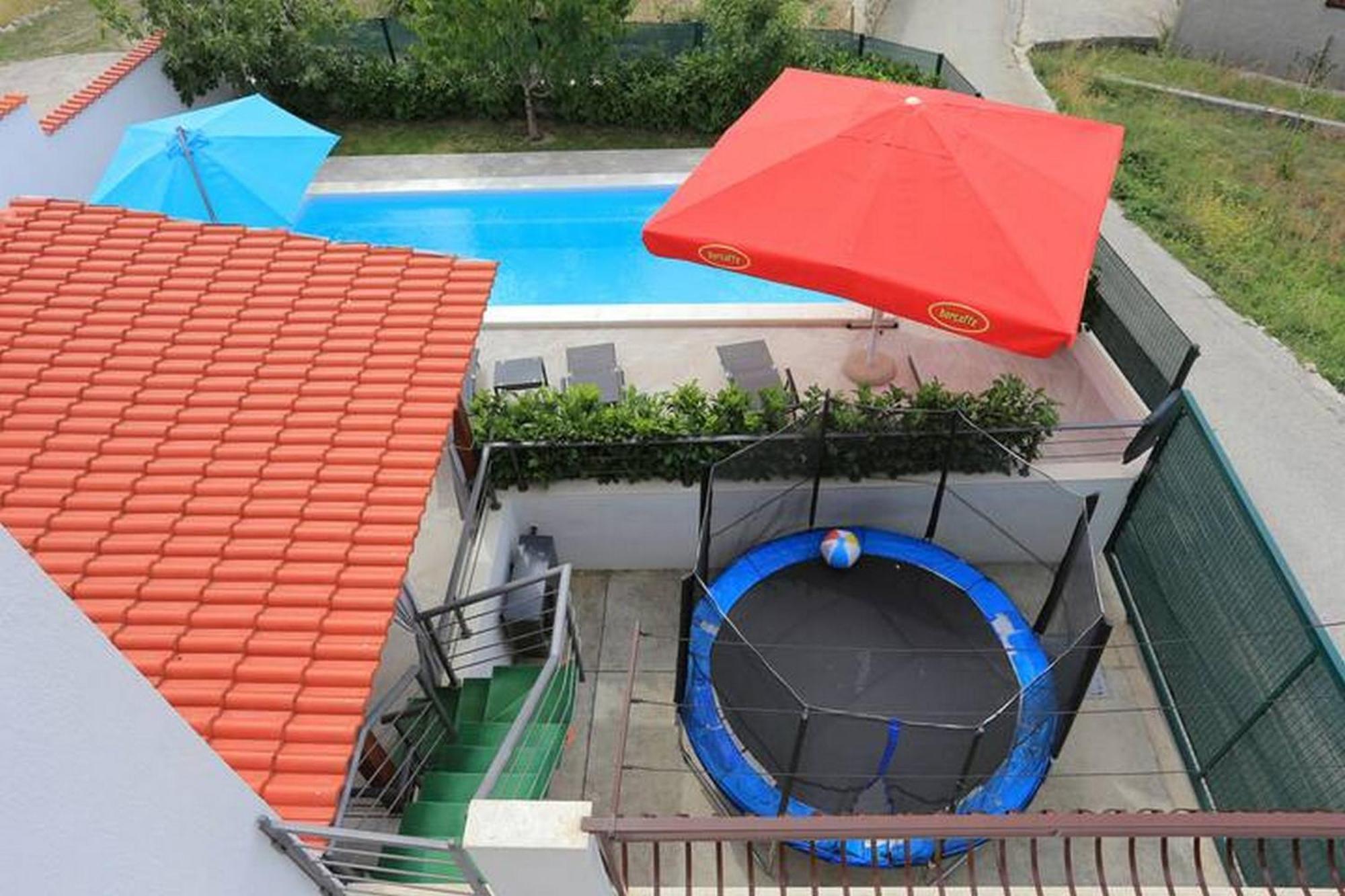 Holiday Home Mons Aureus Gornje Sitno Dış mekan fotoğraf